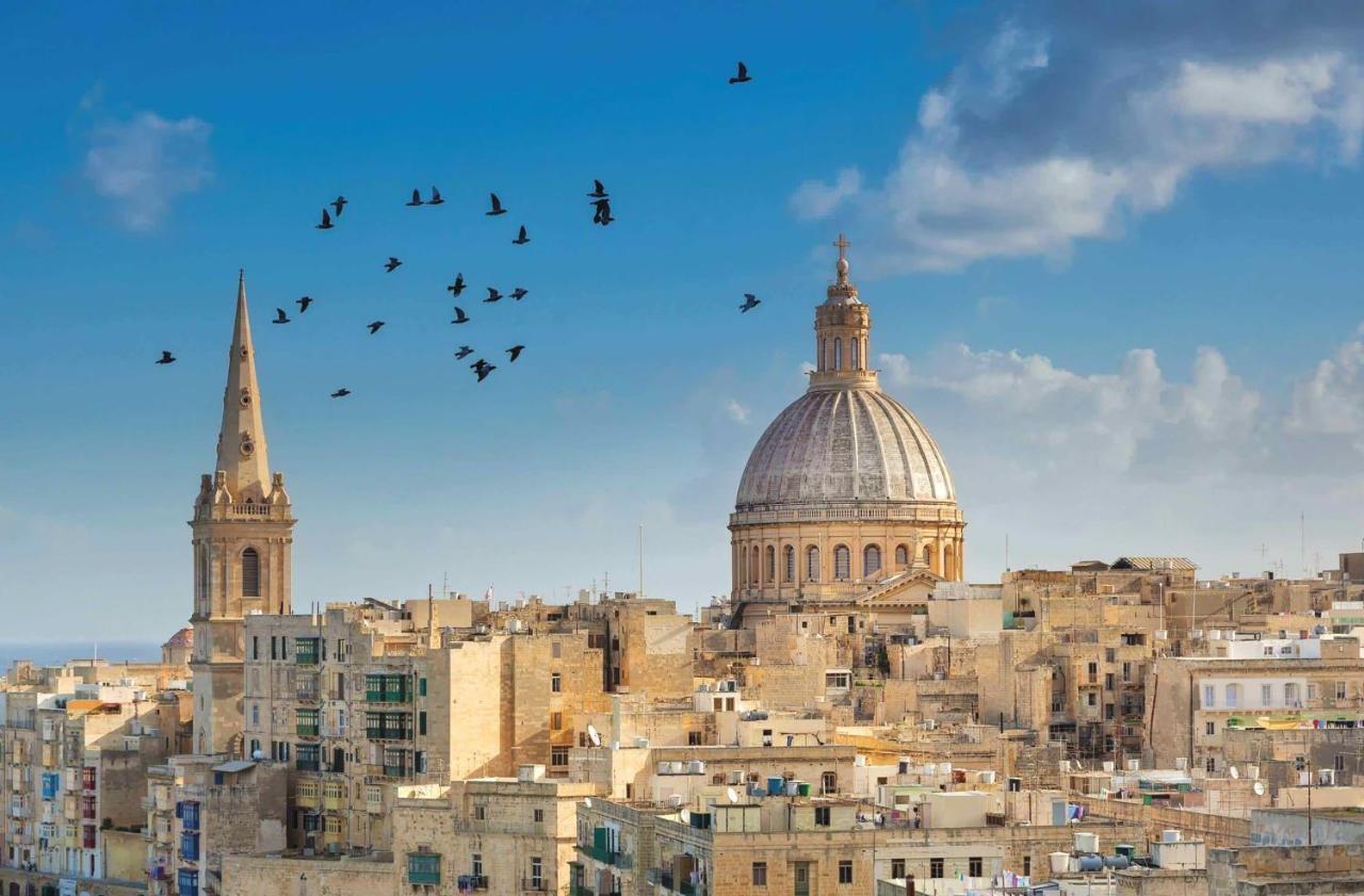 Central Rooms - Near Valletta & Sliema - Best Bus Lines Hamrun Экстерьер фото